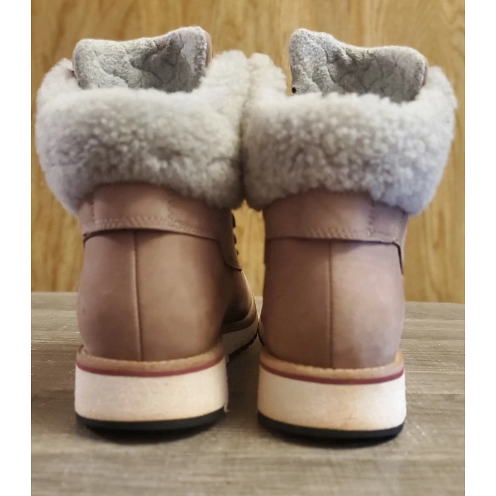 Cole Haan Zerogrand Explorer Waterproof Boots‎ Women's Size 6.5 Pink